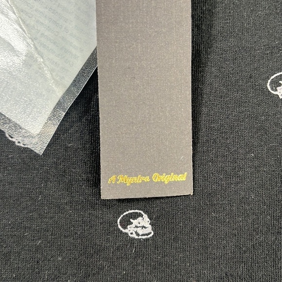 The Roadster Life Co‎ Skulls Womens M 100% Cotton Novelty Black Sleeveless Shirt - Picture 7 of 9